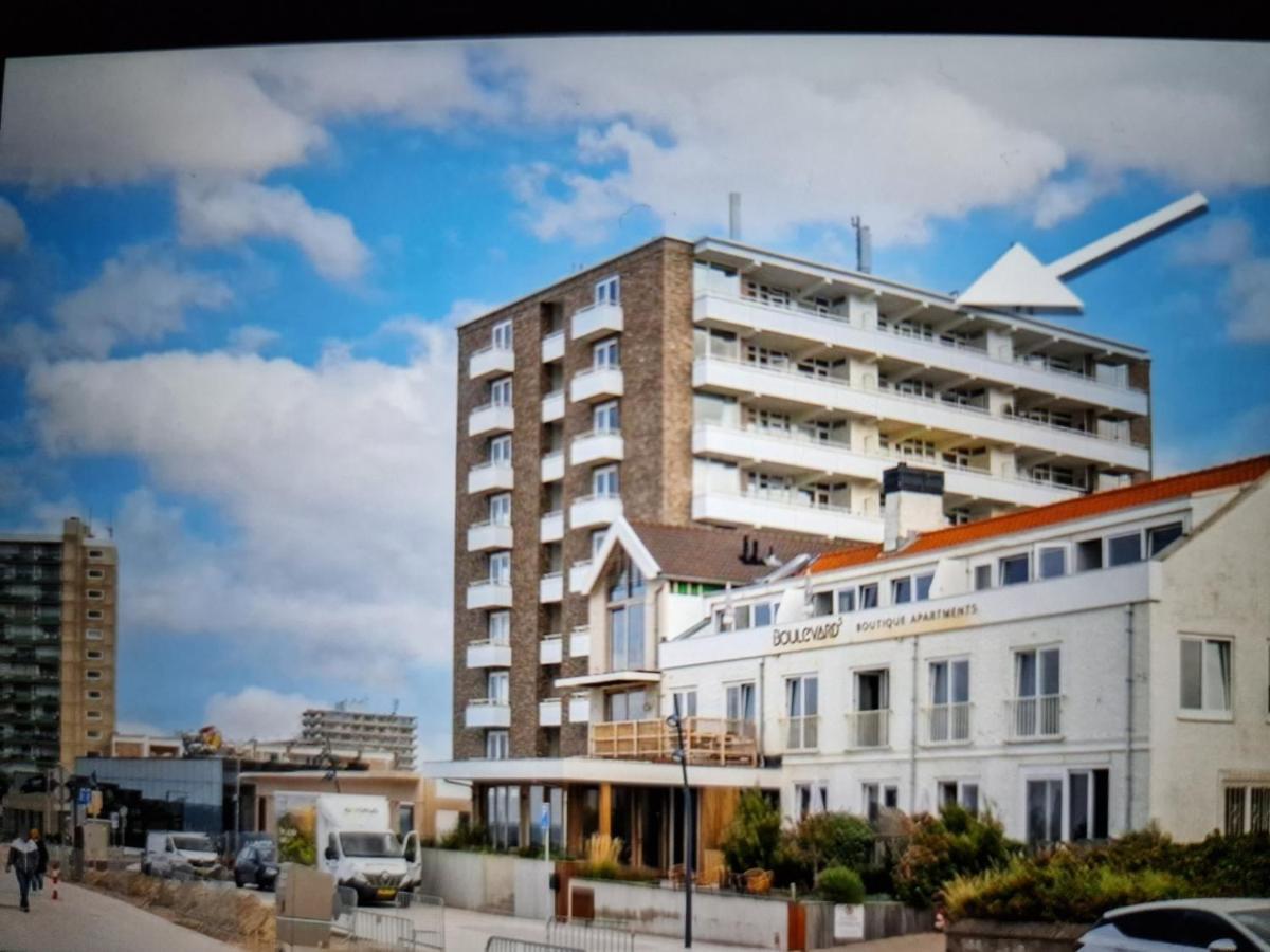 & Sea View